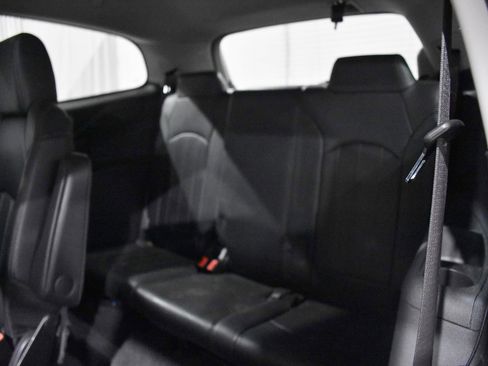 Used 2016 Buick Enclave Premium w/ Experience Buick Package image 20