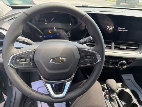 New 2026 Chevrolet Trax LT FWD image 17