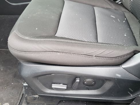 Used 2023 Ford Explorer XLT image 22