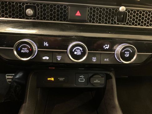 Used 2022 Honda Civic Sport image 27