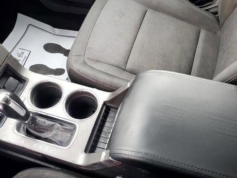 Used 2019 Ford Flex SE image 26