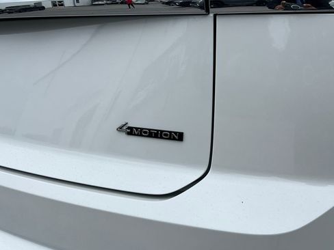 New 2026 Volkswagen Atlas Cross Sport SE AWD/4WD image 6