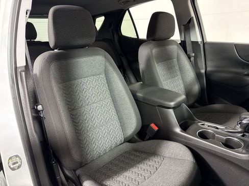 Used 2023 Chevrolet Equinox LT image 13