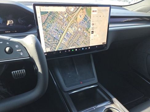 Used 2022 Tesla Model S Plaid image 32