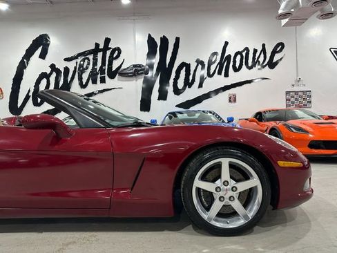 Used 2006 Chevrolet Corvette Convertible w/ Preferred Equipment Group image 5