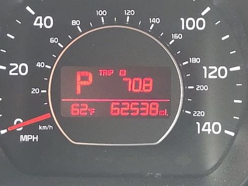 Used 2017 Kia Soul FWD image 38
