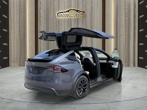 Used 2022 Tesla Model X AWD/4WD image 61