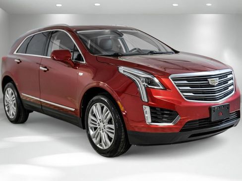 Used 2019 Cadillac XT5 Premium Luxury image 6