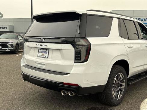 New 2026 Chevrolet Tahoe Z71 w/ Comfort Package AWD/4WD image 11