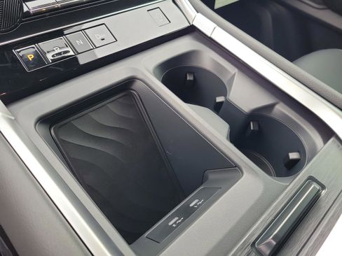 New 2026 Nissan Armada SV image 26