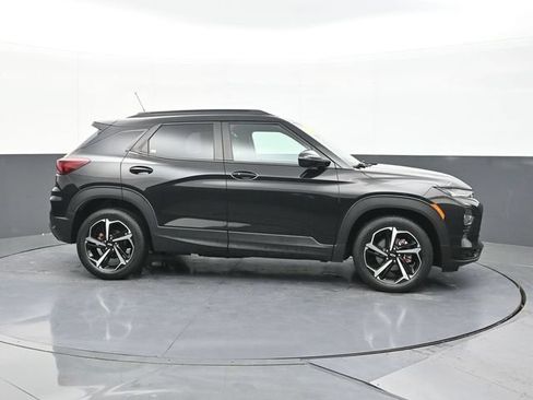 Used 2022 Chevrolet TrailBlazer RS FWD image 17