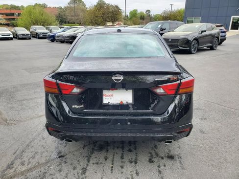 New 2026 Nissan Altima 2.5 SR FWD image 4