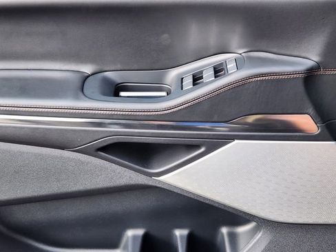 New 2025 Lincoln Navigator L Black Label image 9