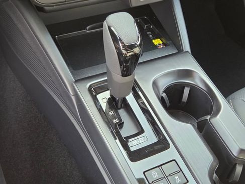 New 2026 Subaru Outback Limited AWD/4WD image 15