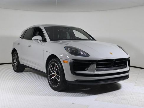 Certified 2026 Porsche Macan S image 9