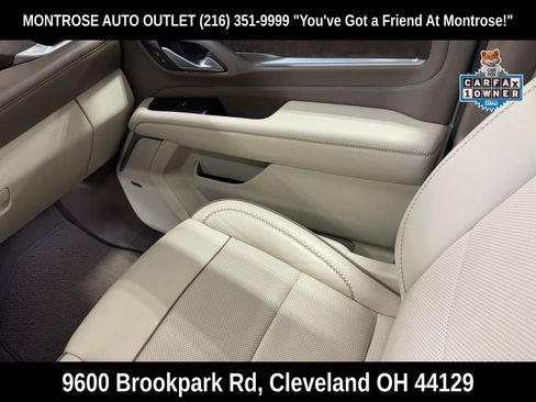 Used 2021 GMC Yukon Denali w/ Denali Premium Package image 41