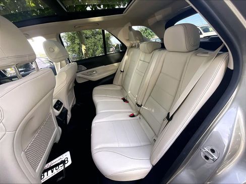 Used 2022 Mercedes-Benz GLE 350 4MATIC image 27