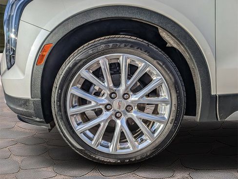 Used 2019 Cadillac XT4 Premium Luxury image 7