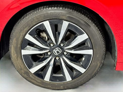 Certified 2023 Honda Civic EX image 30