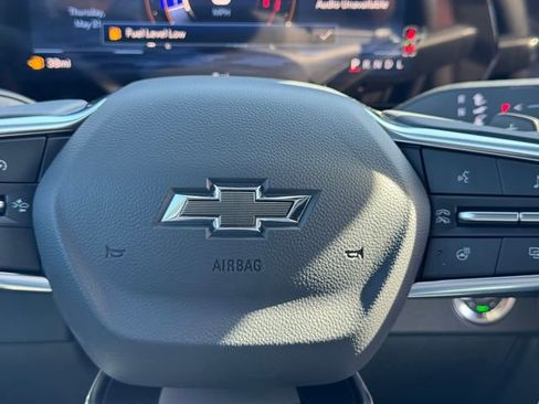 New 2026 Chevrolet Traverse LT w/ Midnight/Sport Edition FWD image 17