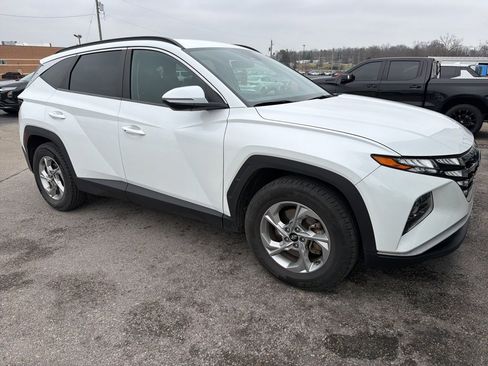Used 2022 Hyundai Tucson SEL image 3