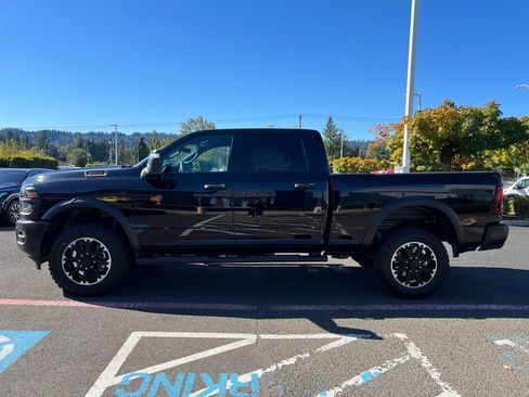 New 2026 RAM 2500 Warlock AWD/4WD image 4