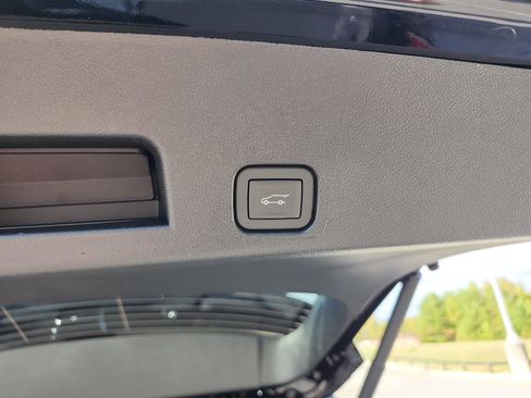 New 2026 GMC Acadia Denali w/ Super Cruise Package AWD/4WD image 10