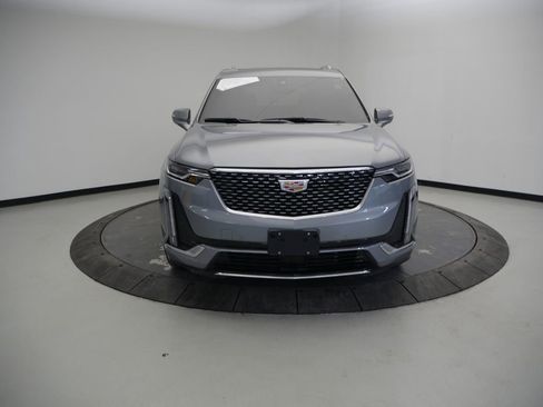 Used 2024 Cadillac XT6 Premium Luxury w/ Technology Package image 10