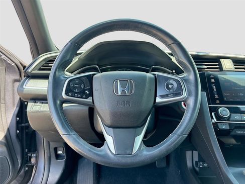 Used 2018 Honda Civic EX-L image 11