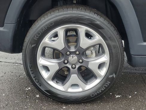 Used 2019 Jeep Compass Limited image 6