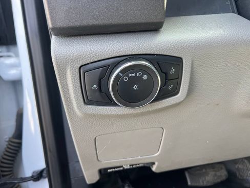 Used 2022 Ford F250 XL w/ Power Equipment Group AWD/4WD image 20