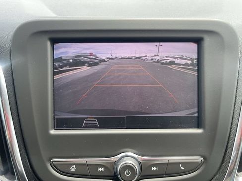Used 2024 Chevrolet Equinox LS w/ LS Convenience Package FWD image 21