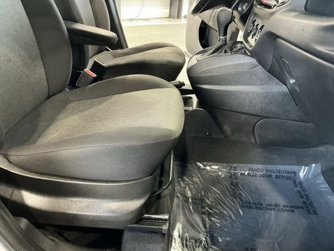 Used 2017 RAM ProMaster City Tradesman SLT w/ Rear Back-up Camera Group image 20