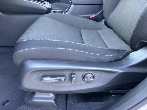 Used 2024 Honda CR-V EX image 17