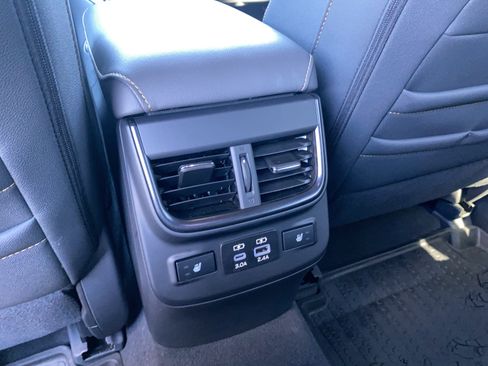 Certified 2025 Subaru Outback Wilderness AWD/4WD image 34