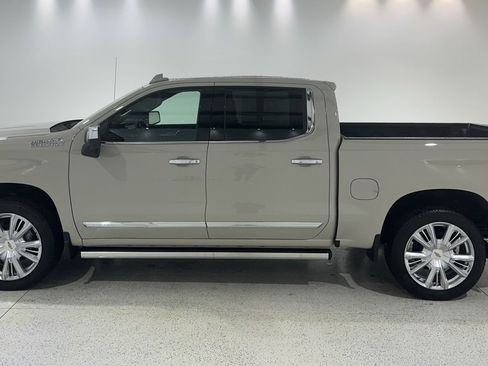 New 2026 Chevrolet Silverado 1500 High Country image 2