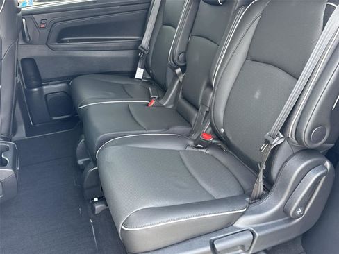 Used 2026 Honda Odyssey Elite image 14