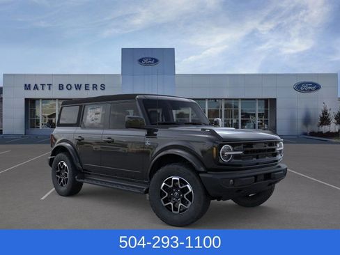 New 2025 Ford Bronco Outer Banks image 7