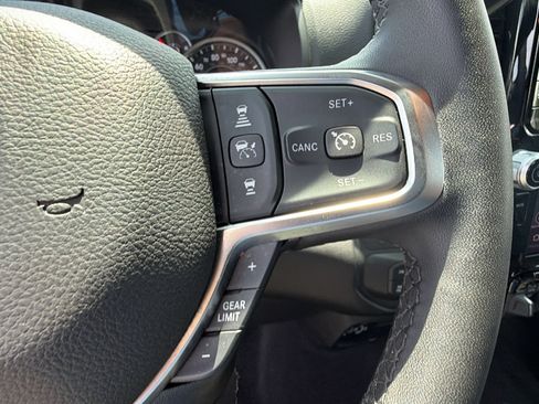 Used 2026 RAM 2500 Big Horn AWD/4WD image 28