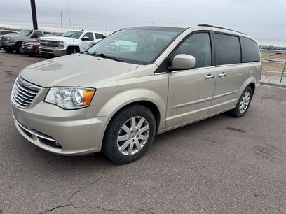 Used 2016 Chrysler Town & Country Touring w/ Driver Convenience Group