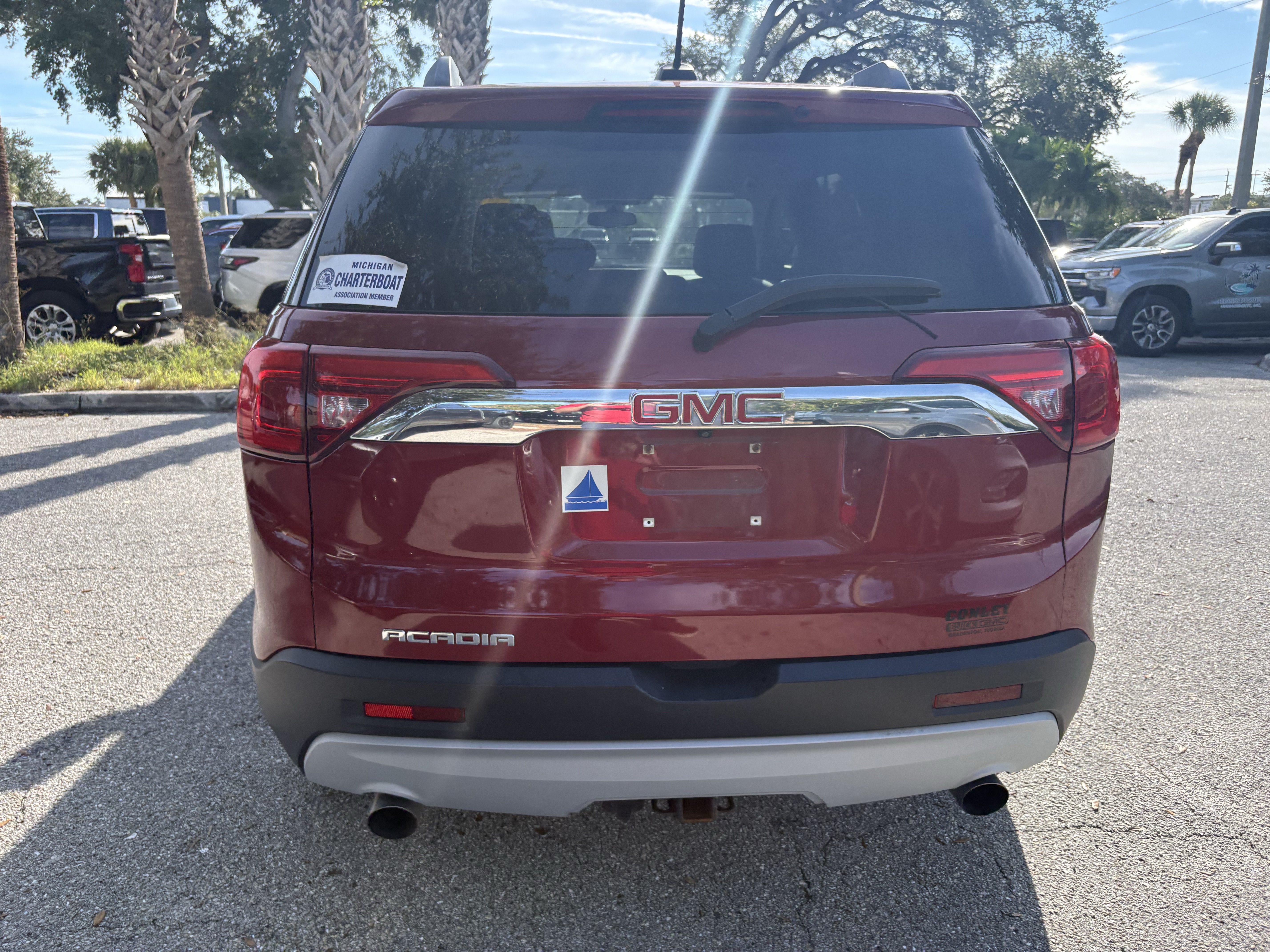Used 2019 GMC Acadia SLE FWD image 6