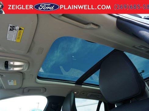Used 2024 Volvo V60 B5 Cross Country Plus AWD/4WD image 18