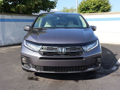 Certified 2026 Honda Odyssey EX-L image 8