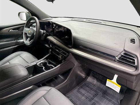 New 2026 Chevrolet Traverse LT image 31