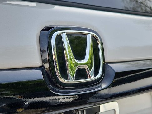 Certified 2024 Honda Passport TrailSport image 30
