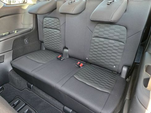 Certified 2026 Nissan Pathfinder SV AWD/4WD image 17