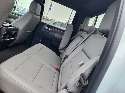 New 2026 GMC Sierra 3500 SLT AWD/4WD image 7