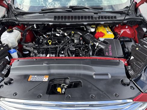 Used 2021 Ford Edge Titanium w/ Equipment Group 301A AWD/4WD image 31