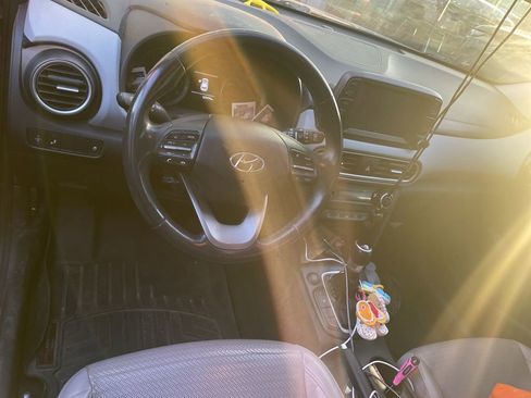 Used 2018 Hyundai Kona Limited image 6