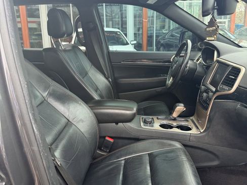 Used 2016 Jeep Grand Cherokee Limited 75th Anniversary image 10